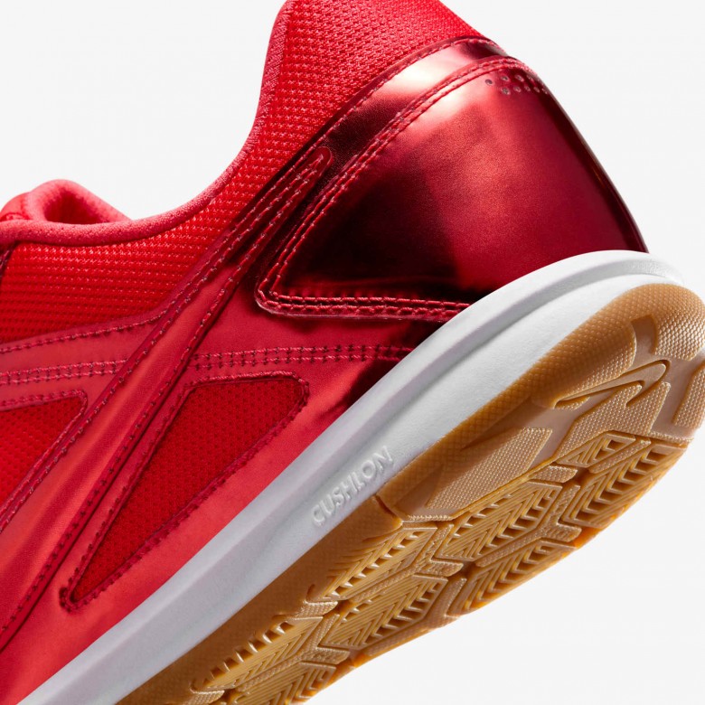 Nike Gato LV8 Nike Gato LV8