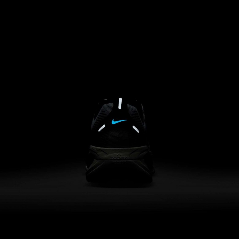 Nike Vomero 18 Nike Vomero 18