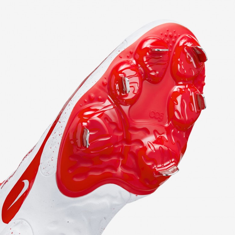 Nike Alpha Huarache Elite 4 Mid Nike Alpha Huarache Elite 4 Mid