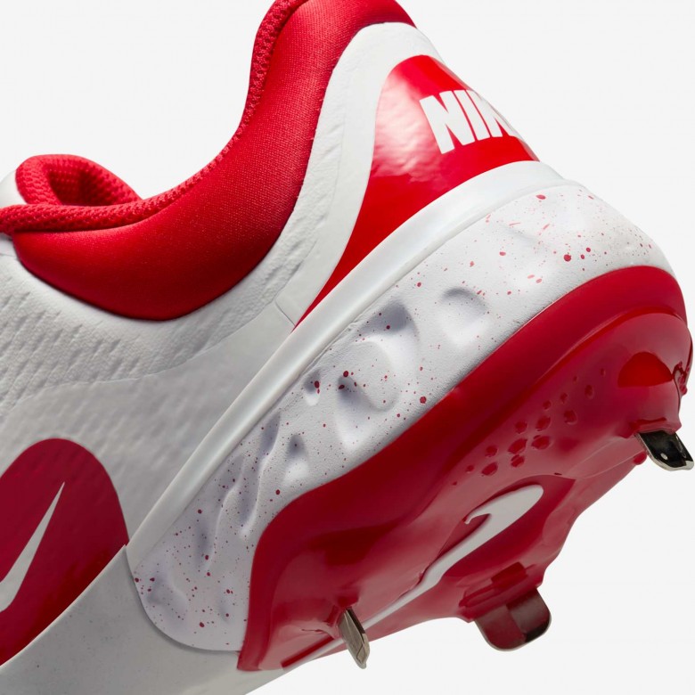 Nike Alpha Huarache Elite 4 Low Nike Alpha Huarache Elite 4 Low