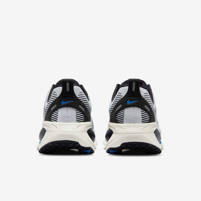 Nike Vomero 18 Nike Vomero 18