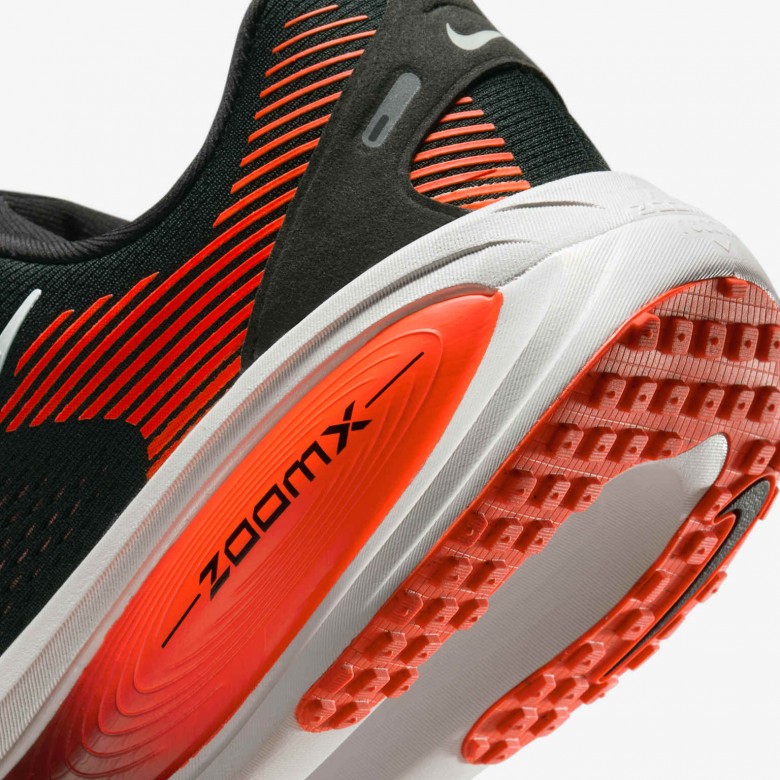 Nike Vomero 18 Nike Vomero 18