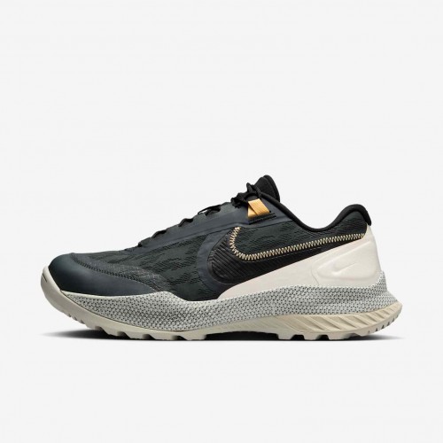 Nike React SFB Carbon Low Nike React SFB Carbon Low