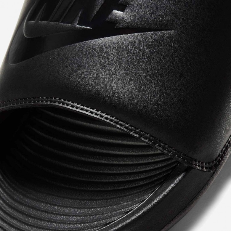 Nike Victori One Nike Victori One