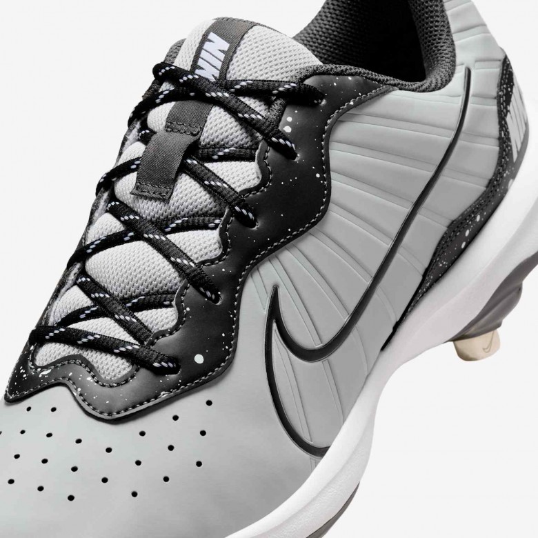 Nike Alpha Huarache Varsity 4 Low Nike Alpha Huarache Varsity 4 Low