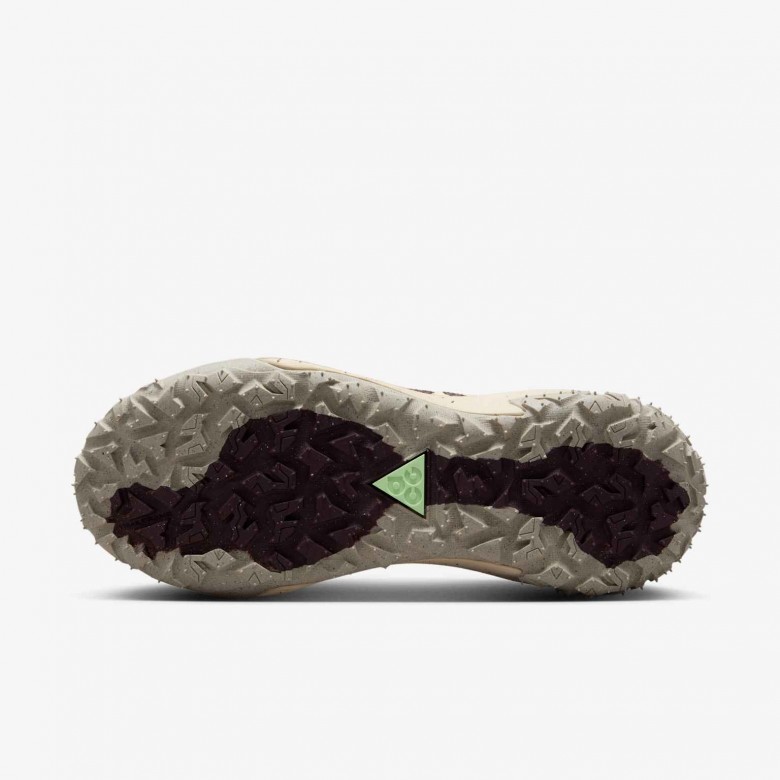 Nike ACG Mountain Fly 2 Low Nike ACG Mountain Fly 2 Low