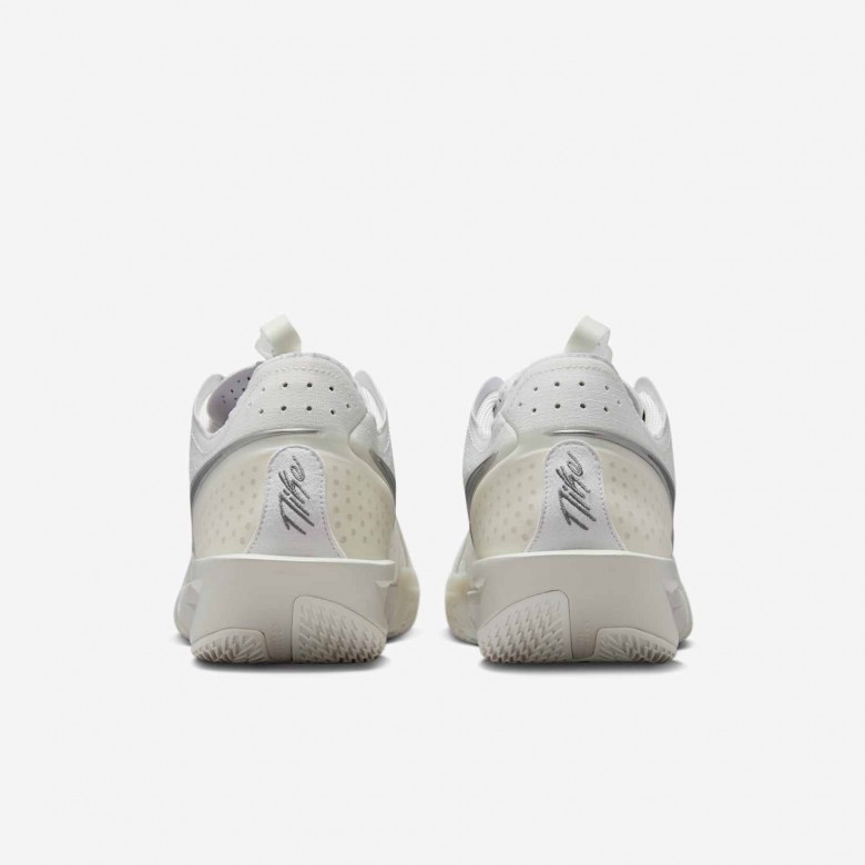 Nike G.T. Cut 3 Nike G.T. Cut 3