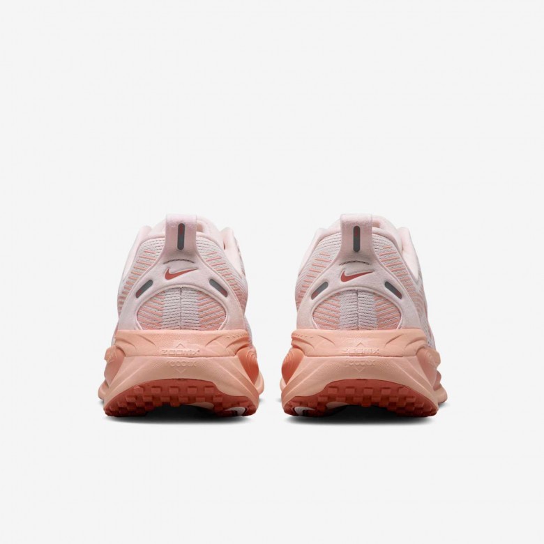 Nike Vomero 18 Nike Vomero 18