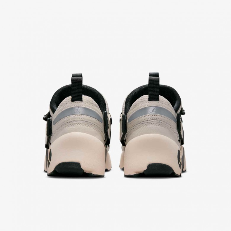 Jordan Trunner LX Jordan Trunner LX