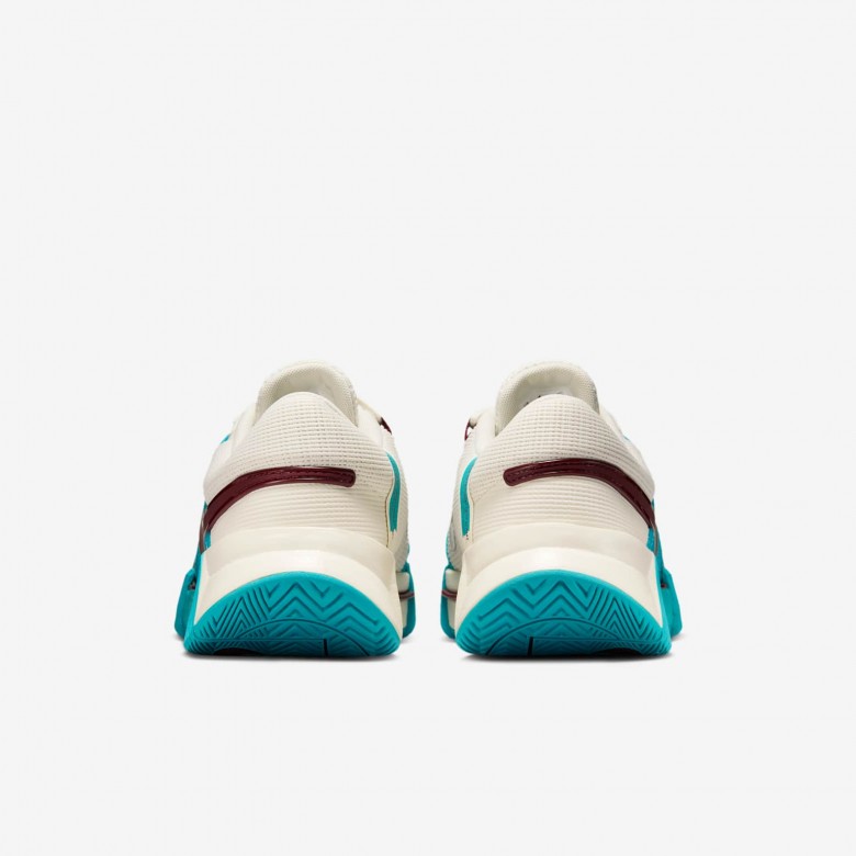 Nike GP Challenge 1 Premium Nike GP Challenge 1 Premium