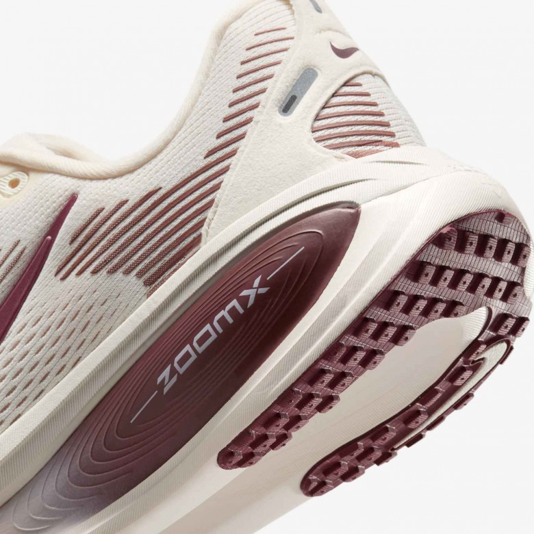 Nike Vomero 18 Nike Vomero 18