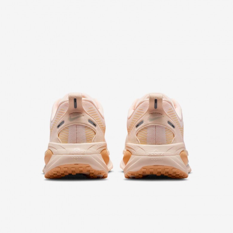 Nike Vomero 18 Nike Vomero 18