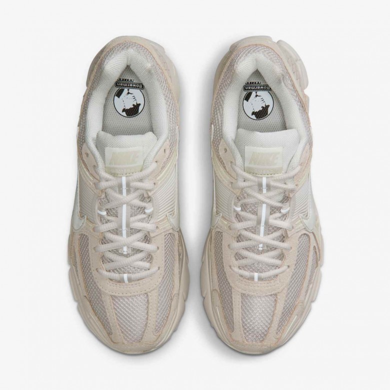 Nike Zoom Vomero 5 Nike Zoom Vomero 5