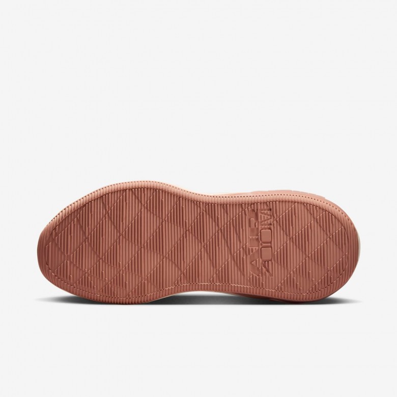 Nike Bella 7 Nike Bella 7