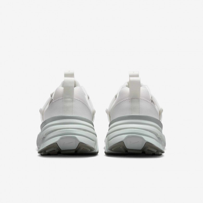 Nike V2K Run GORE-TEX Nike V2K Run GORE-TEX