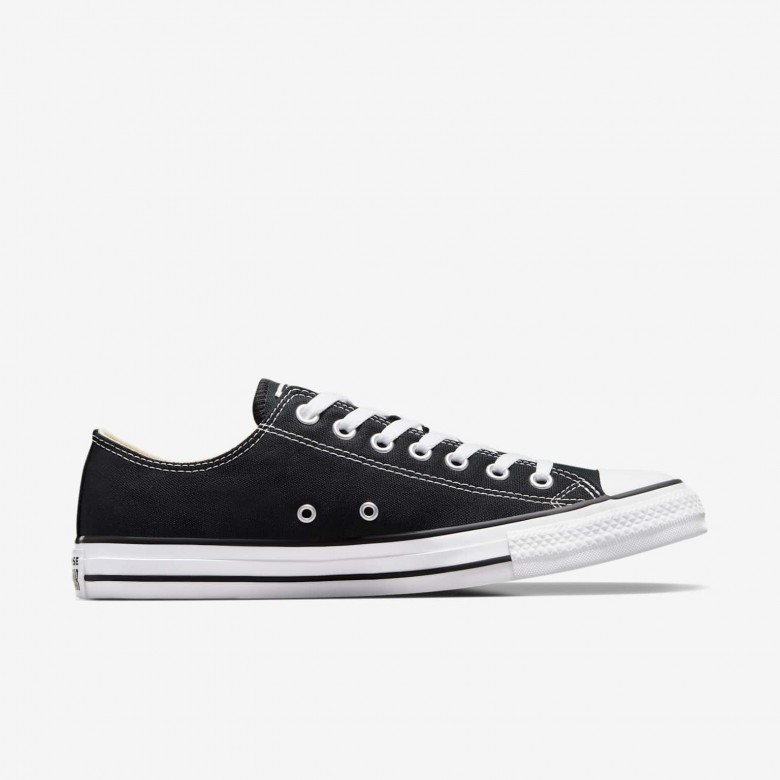 Converse Chuck Taylor All Star Low Top Converse Chuck Taylor All Star Low Top