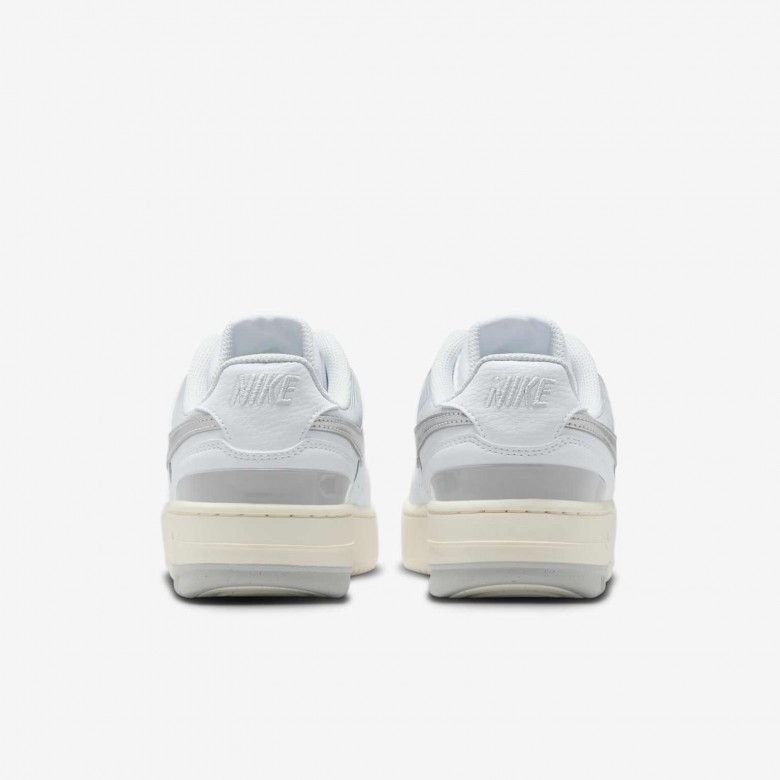 Nike Gamma Force Nike Gamma Force