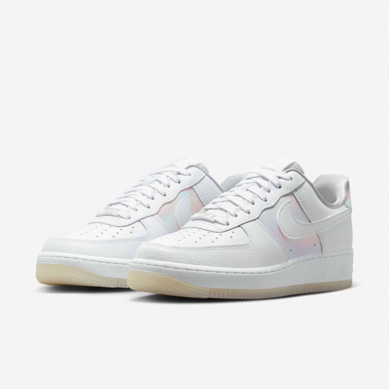 Nike Air Force 1 '07 Nike Air Force 1 '07