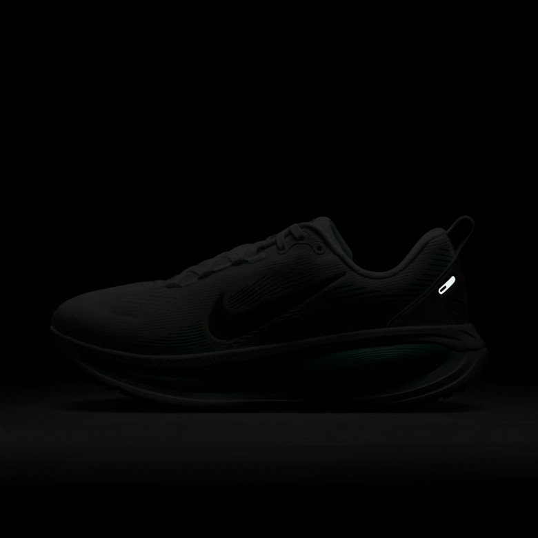 Nike Vomero 18 Nike Vomero 18