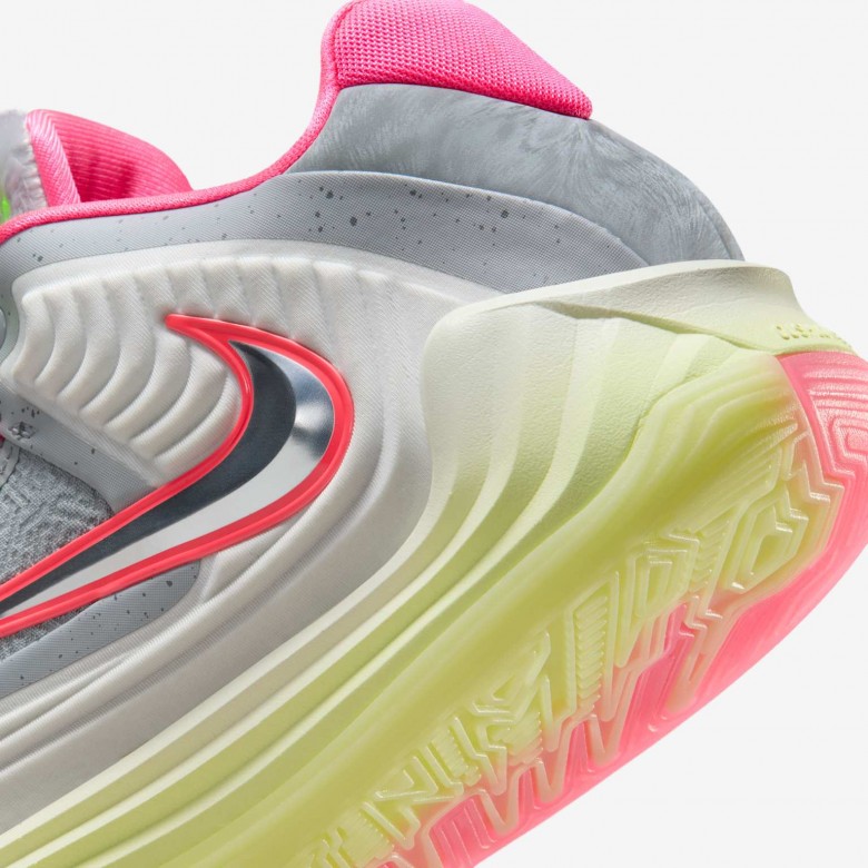 Giannis Freak 7 "Shapeshift" Giannis Freak 7 "Shapeshift"