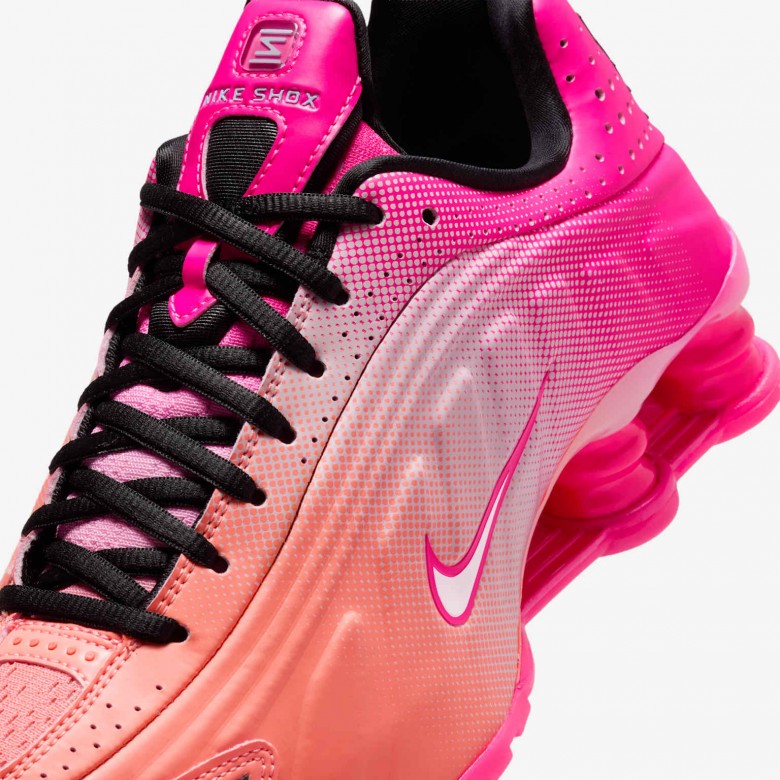 Nike Shox R4 Nike Shox R4