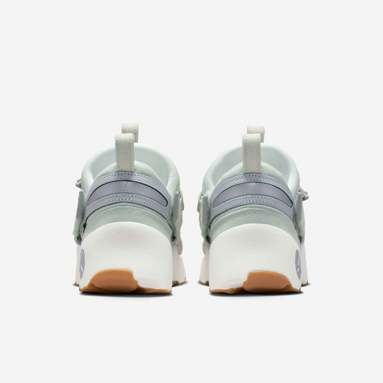 Jordan Trunner LX Jordan Trunner LX