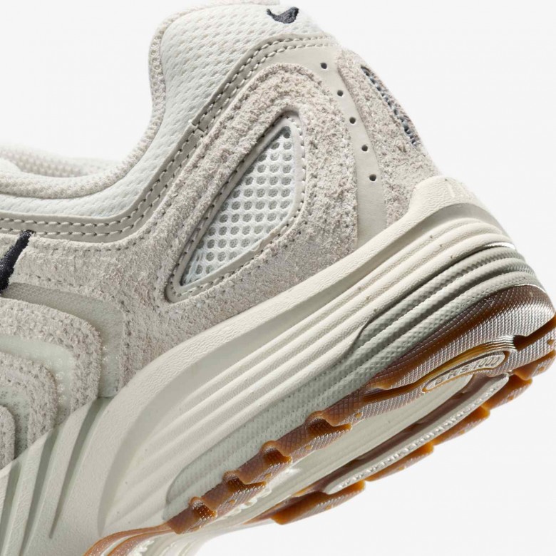 Nike Air Pegasus 2005 Nike Air Pegasus 2005