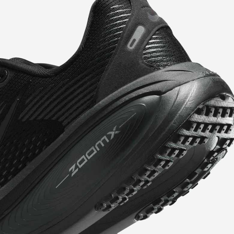 Nike Vomero 18 Nike Vomero 18