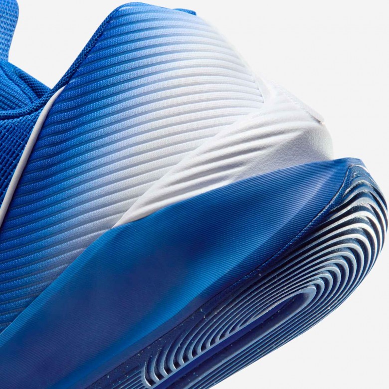 Nike G.T. Jump Academy Nike G.T. Jump Academy