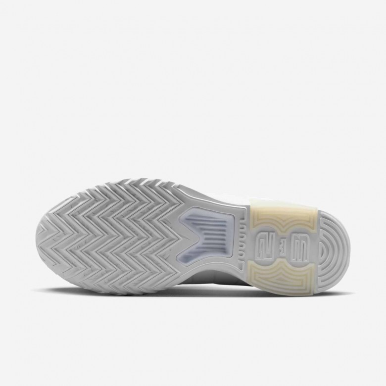 LeBron Witness 9 LeBron Witness 9