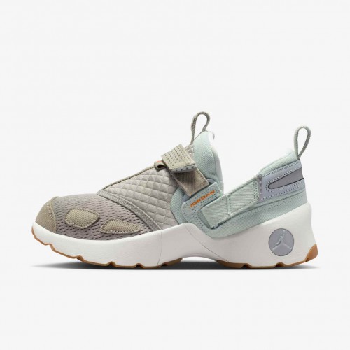 Jordan Trunner LX Jordan Trunner LX