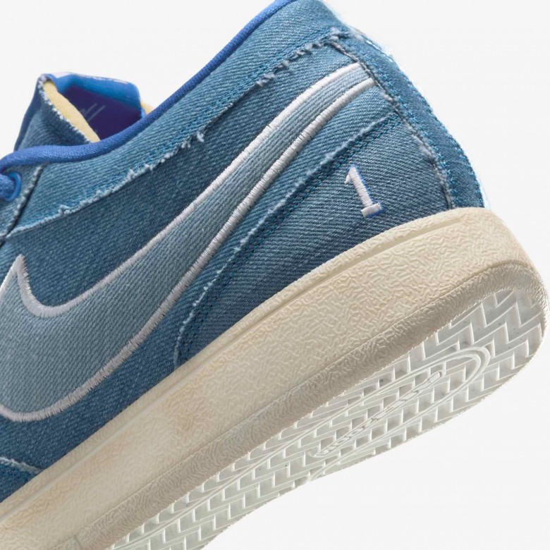 Book 1 "Blue Blood" Book 1 "Blue Blood"