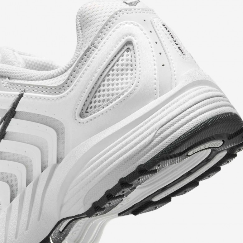 Nike Air Pegasus 2005 Nike Air Pegasus 2005