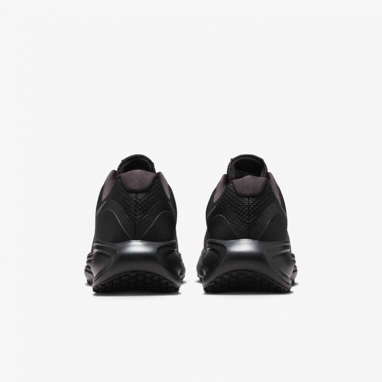 Nike Revolution 8 Nike Revolution 8