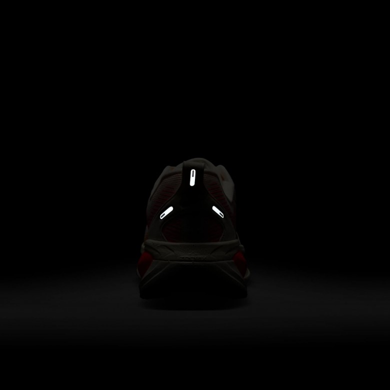 Nike Vomero 18 Nike Vomero 18