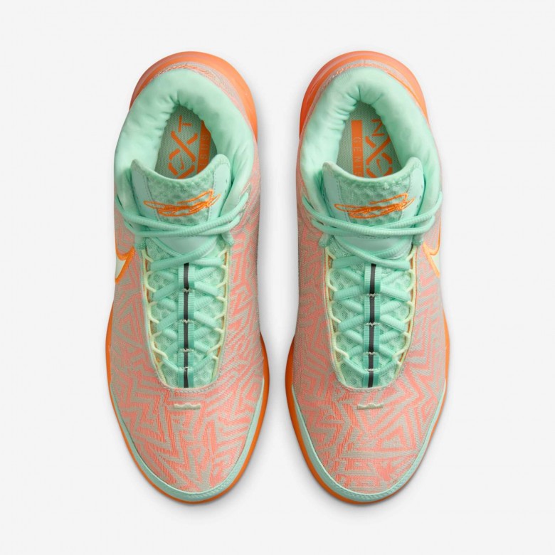 LeBron NXXT Genisus LeBron NXXT Genisus