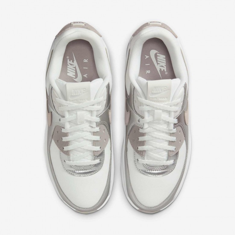 Nike Air Max 90 LV8 Nike Air Max 90 LV8