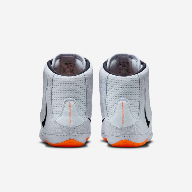 Nike Inflict 4 SE Nike Inflict 4 SE