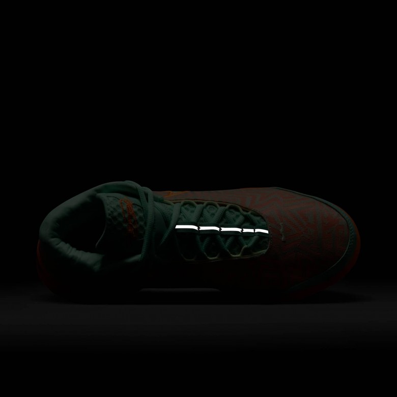 LeBron NXXT Genisus LeBron NXXT Genisus