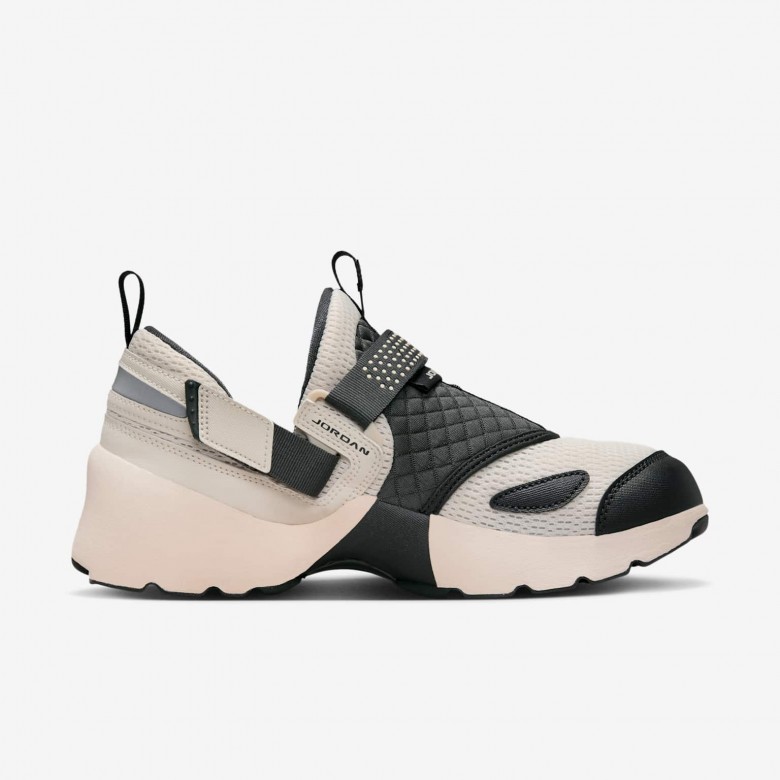 Jordan Trunner LX Jordan Trunner LX