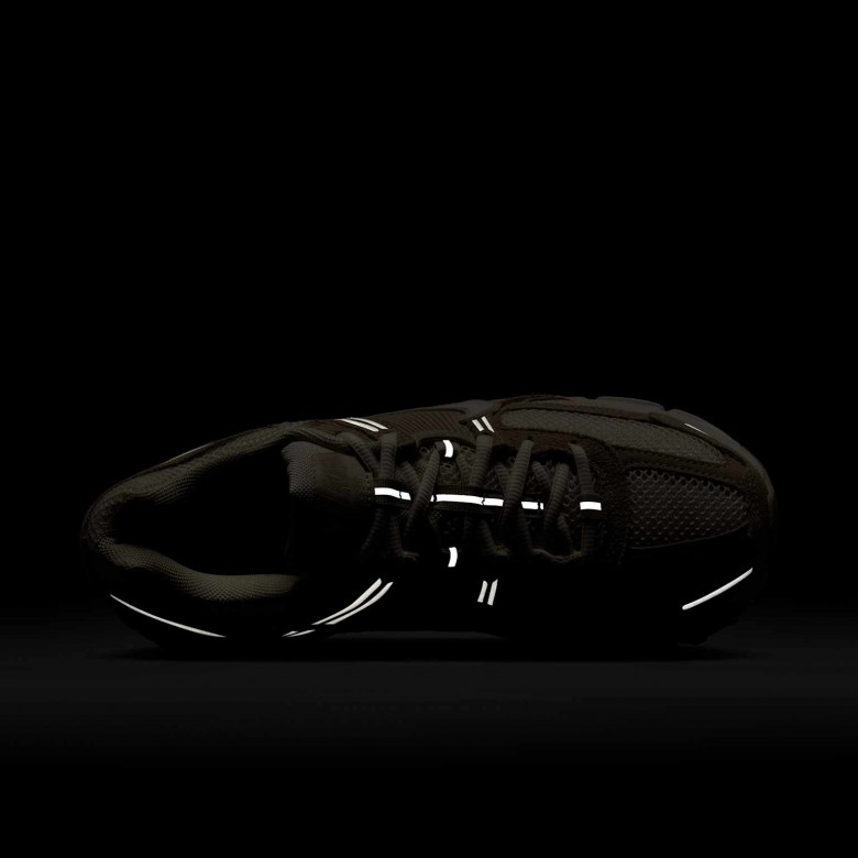 Nike Zoom Vomero 5 Nike Zoom Vomero 5