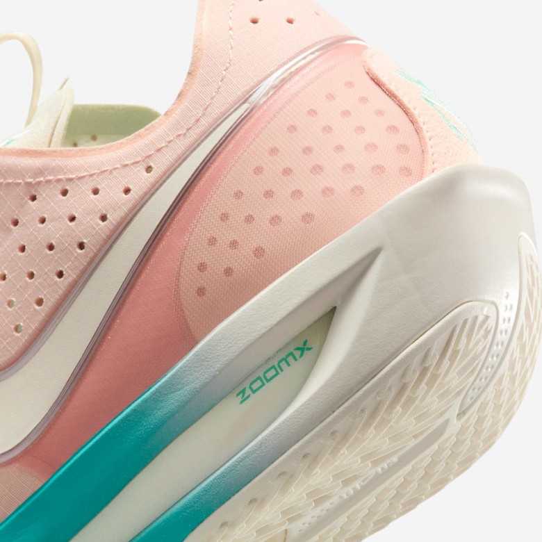 Nike G.T. Cut 3 Nike G.T. Cut 3