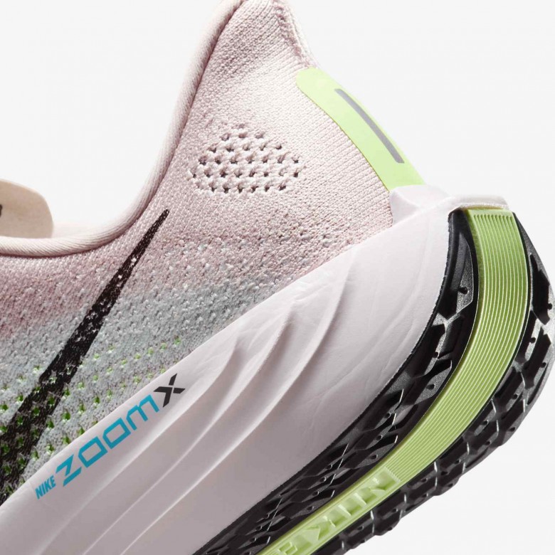 Nike Pegasus Plus Nike Pegasus Plus