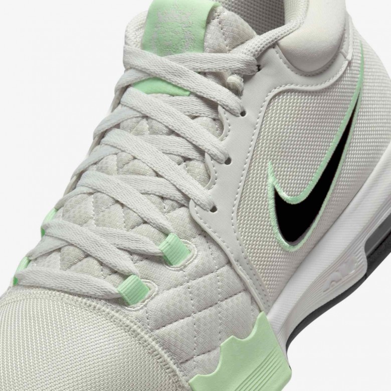 LeBron Witness VIII LeBron Witness VIII