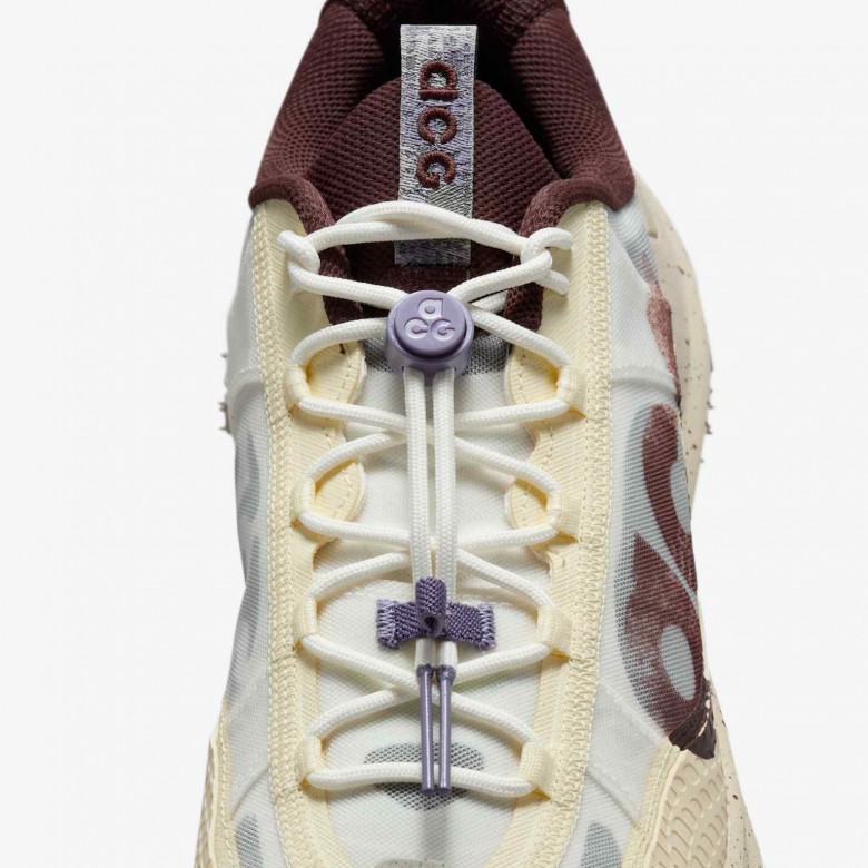 Nike ACG Mountain Fly 2 Low Nike ACG Mountain Fly 2 Low