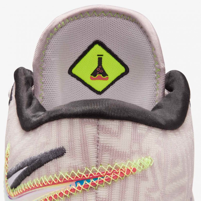 LeBron NXXT Genisus LeBron NXXT Genisus