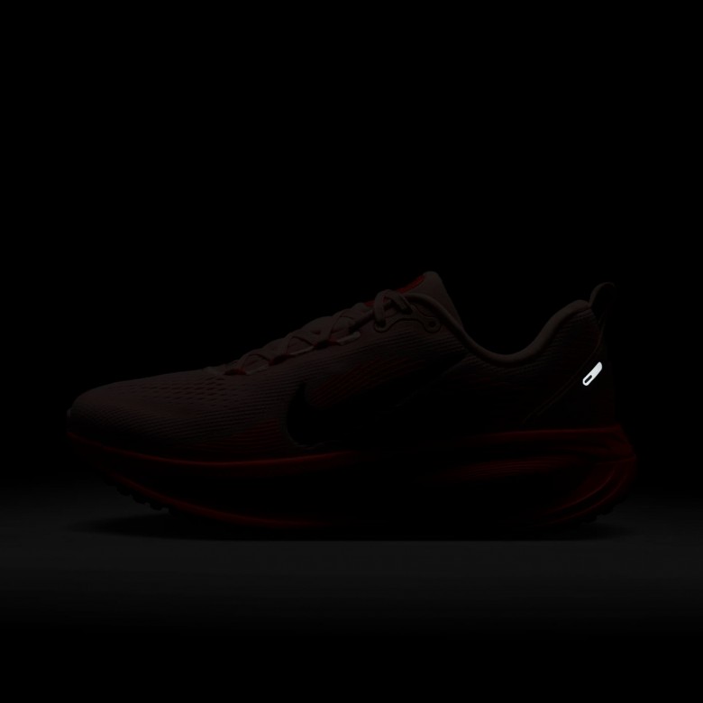 Nike Vomero 18 Nike Vomero 18