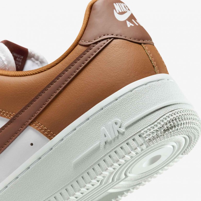 Nike Air Force 1 '07 Nike Air Force 1 '07