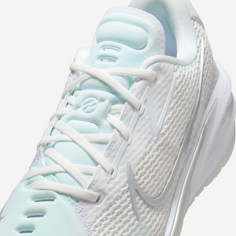 Nike G.T. Cut Nike G.T. Cut