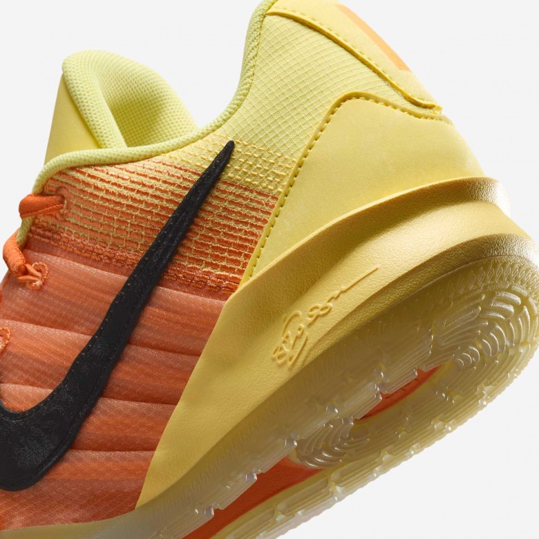 Sabrina 3 "Bring the Heat" Sabrina 3 "Bring the Heat"